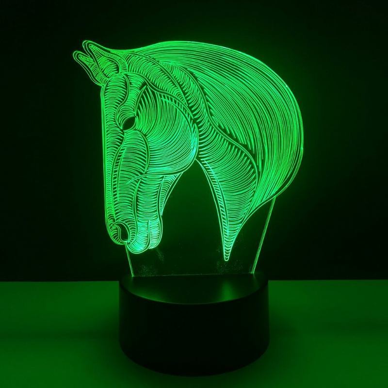 Lampka Nocna Z Głową Konia 3d